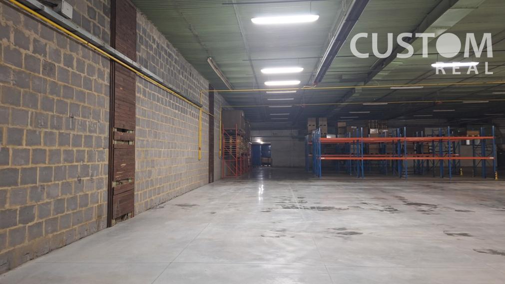 Prenajmeme skladovú halu o výmere 2008 m2 v obci Oščadnica.