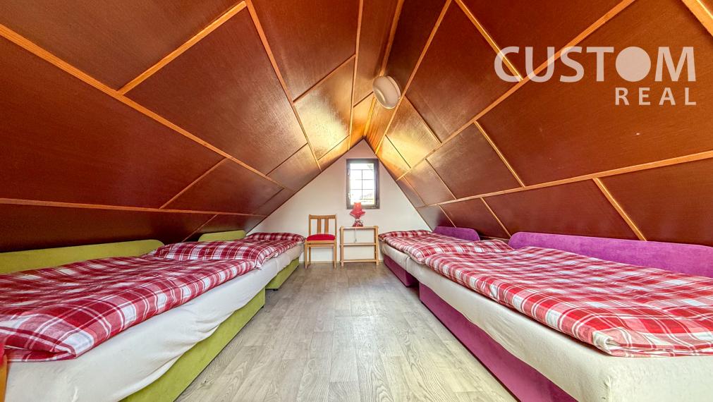 Záhradná chatka s altánkom a výhľadom, Žilina – Závodie