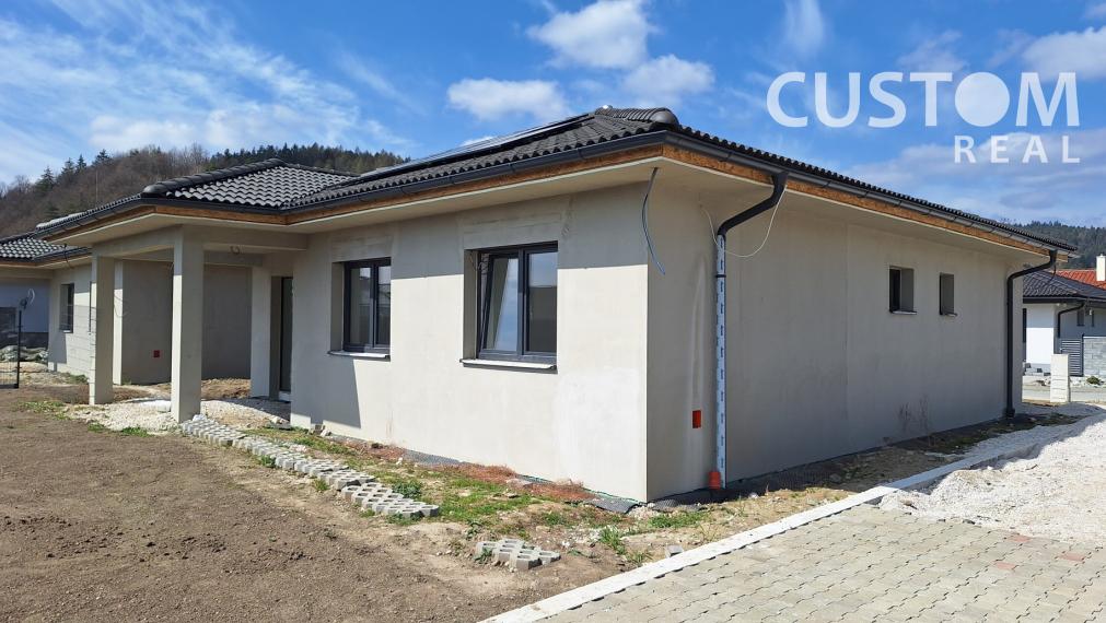 Predáme nízkoenergetický bungalov v Svederníku