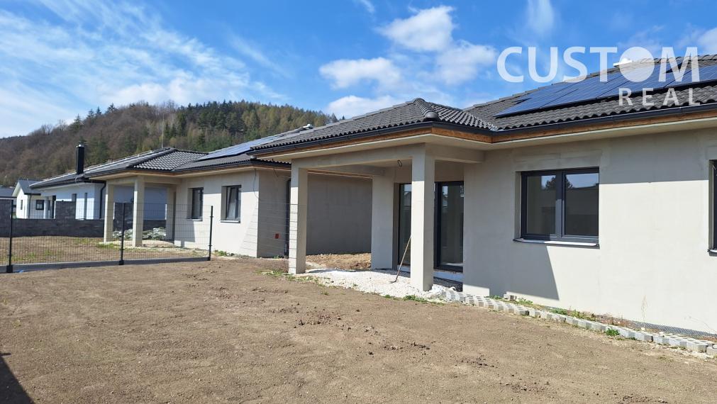 Predáme nízkoenergetický bungalov v Svederníku