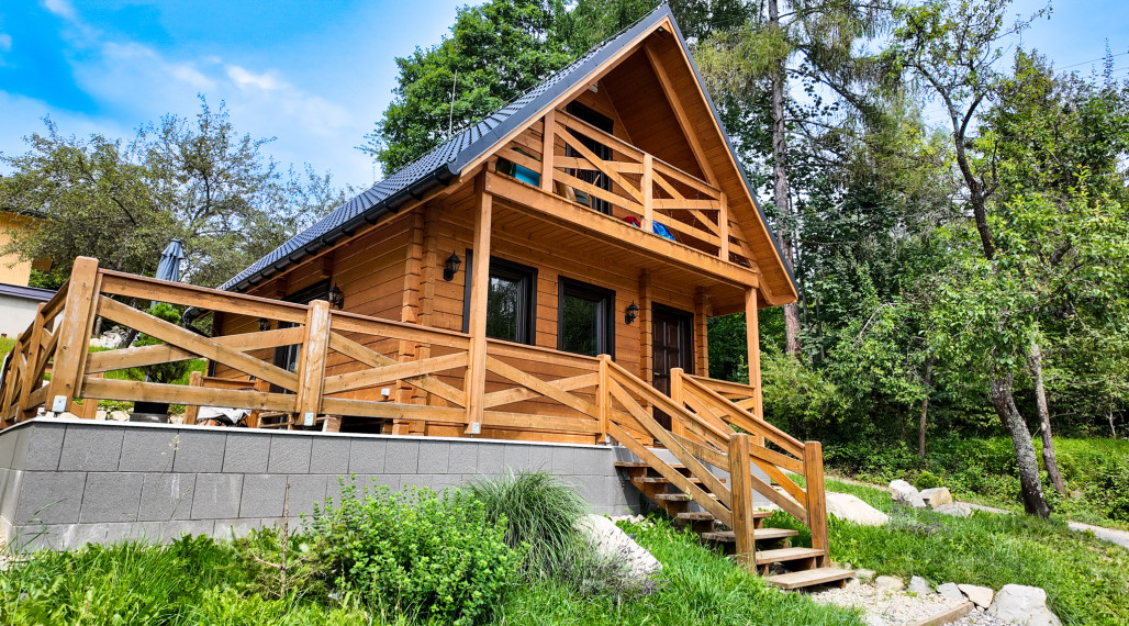 Krásna slnečná chata vo Veľkom Rovnom