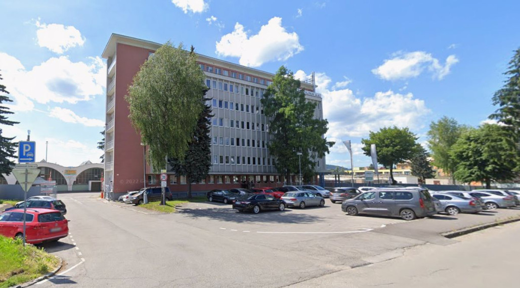 Prenajom -  kancelárie v administratívnej budove v Žiline