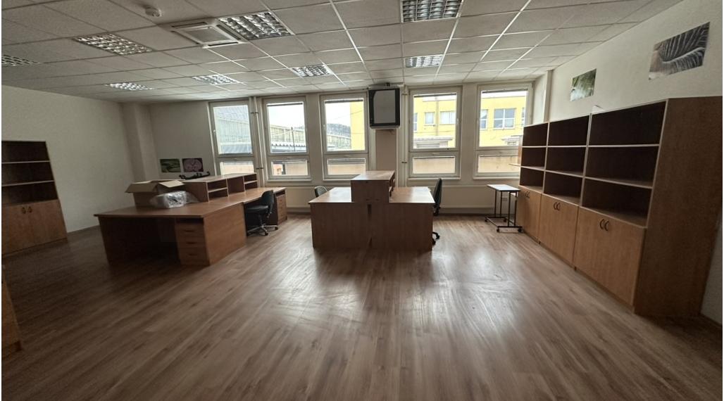 Na prenájom kancelárie blízko centra