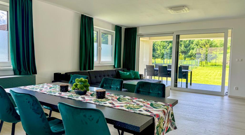 REZERVOVANÉ Exkluzívna novostavba bungalovu v Trnovom