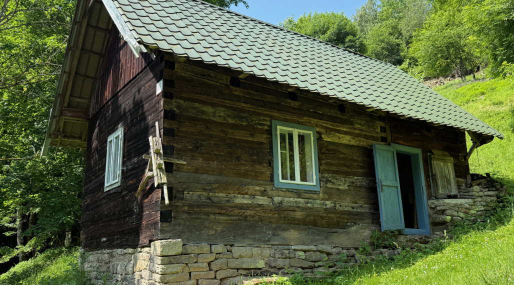 Drevenica uprostred prírody - Horná Mariková