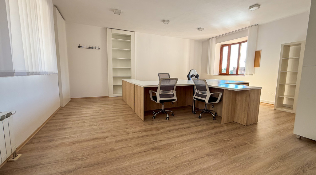 Kancelária v historickom Lombardiniho dome centrum Žilina