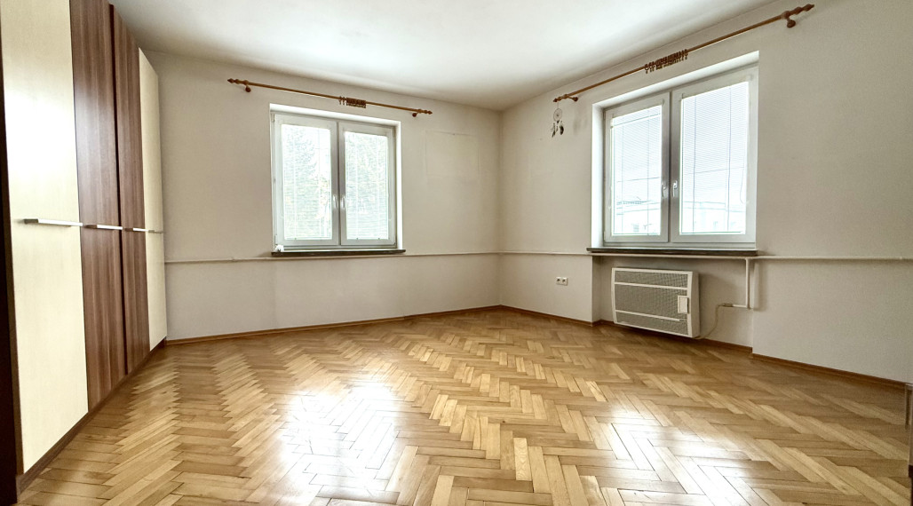 Príjemný 2i byt s 2 loggiami v širšom centre Žiliny