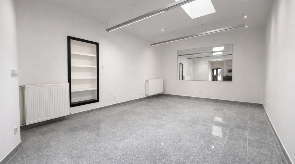 Moderný komerčný priestor v centre mesta