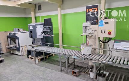 Predáme halu v Žiline o výmere 2466 m2,  s pozemkom 3572 m2