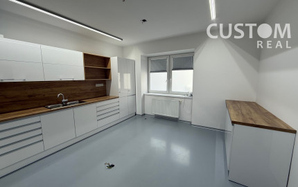 Moderná ordinácia v centre mesta – ideálna pre zubára/dentálnu hygienu