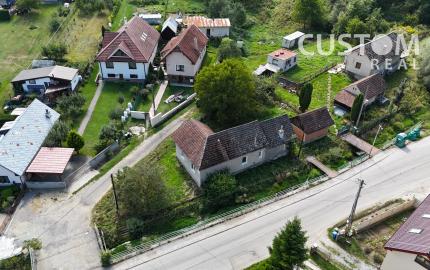 Rodinný dom 🏡 s výhľadom na Lietavský hrad – tehlový dom len 12 minút od Žiliny!