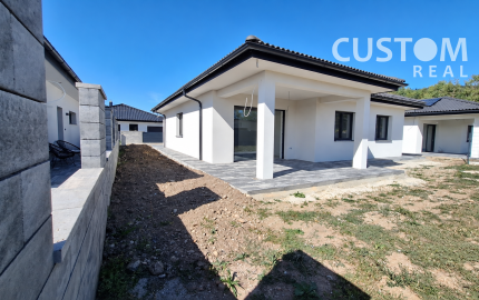 Nový nízkoenergetický bungalov - tichá časť obce Svederník