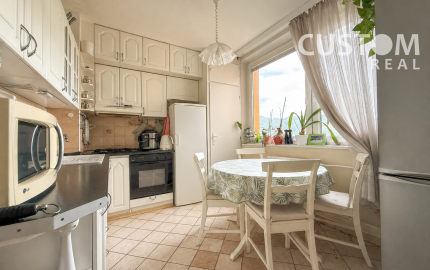 3 izbový byt s veľkorysou výmerou 82 m² a dvomi lodžiami