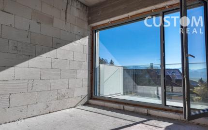 🌿 Vila Hôrky – moderná novostavba s 60 m² strešnou terasou