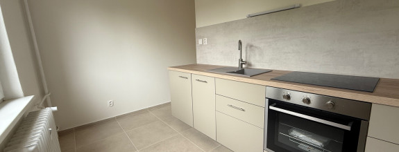 ✨ Slnečný 3-izbový byt s balkónom a výťahom – Hliny VII ✨