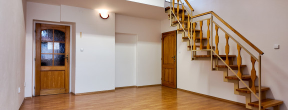 Kancelársky priestor s parkovaním v širšom centre VÝHODNÁ CENA!