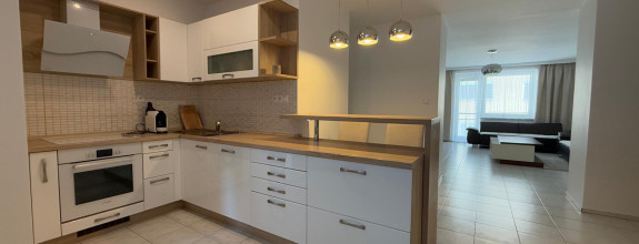 ✨ Moderné bývanie v centre mesta s dvomi balkónmi! ✨