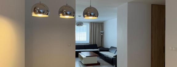 ✨ 3 izbový tehlový byt v centre mesta s dvomi balkónmi! ✨