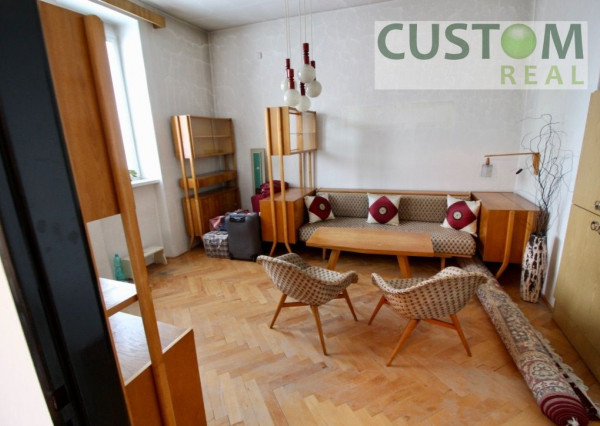 3 - izbový byt centrum REZERVOVANÉ