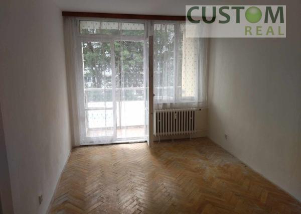 VEĽKÝ 3 IZBOVÝ BYT s balkónom a lodžiou, Hliny 3