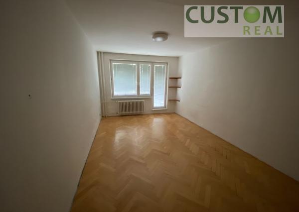 VEĽKÝ 2 IZBOVÝ BYT S 2 BALKÓNMI, HLINY 6 - IBA U NÁS