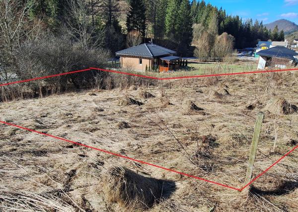 Predáme pozemok v obci Snežnica o výmere 850 m2