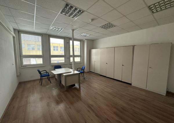Na prenájom kancelárie blízko centra