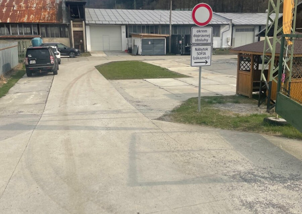 Prenajmeme nezateplenú halu 400 m2, Žilina - Brodno