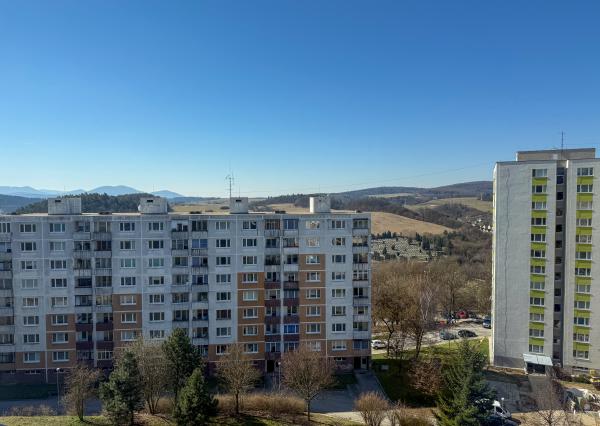 2 - izbový byt ROZKVET  Považská Bystrica