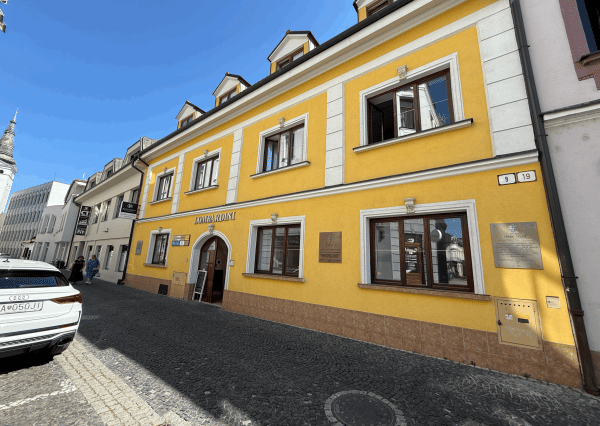 Prenájom obchodného/kancelárskeho priestoru v centre Žiliny