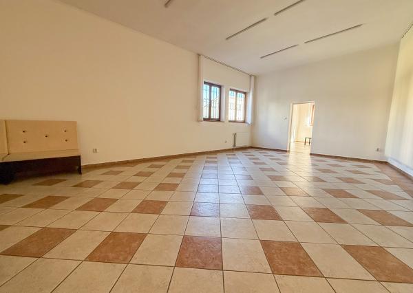 Prenájom obchodného/kancelárskeho priestoru v centre Žiliny