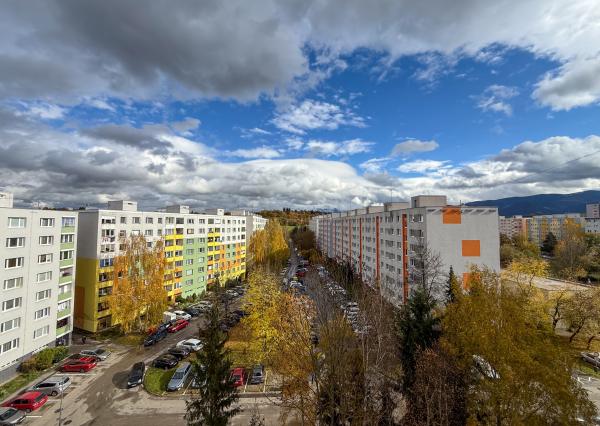 REZERVOVANÉ 3-izbový byt s loggiou Solinky