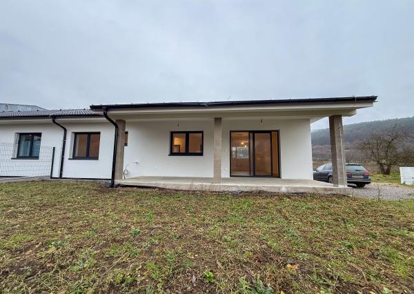 Novostavba rodinného domu v pokojnej lokalite  Tuchyňa