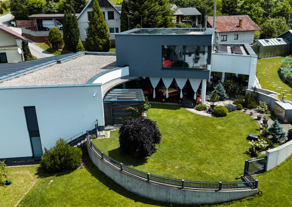 Súkromná rezidencia s panoramatickými výhľadmi