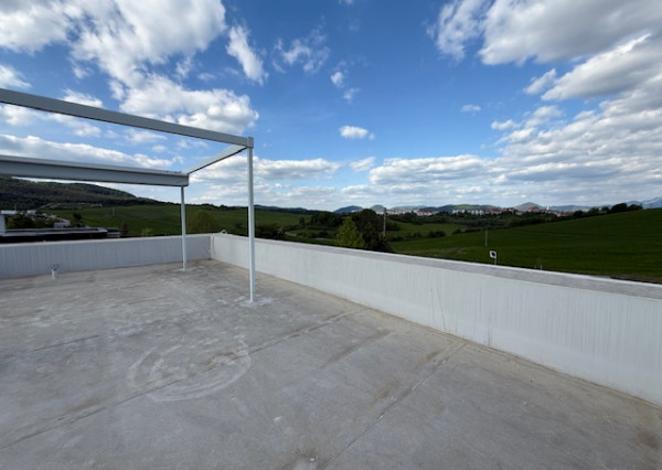🌿 Vila Hôrky – moderná novostavba s 60 m² strešnou terasou DOHODA MOŽNÁ