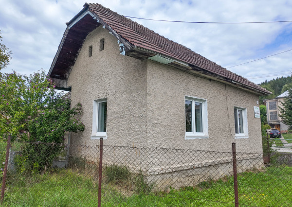 Rodinný dom 🏡 s výhľadom na Lietavský hrad – tehlový dom len 12 minút od Žiliny!