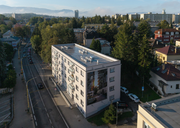 2 IZBOVÝ BYT TOP LOKALITA PRI BULVÁRI  TEHLOVÝ DOM  V.SPANYOLA
