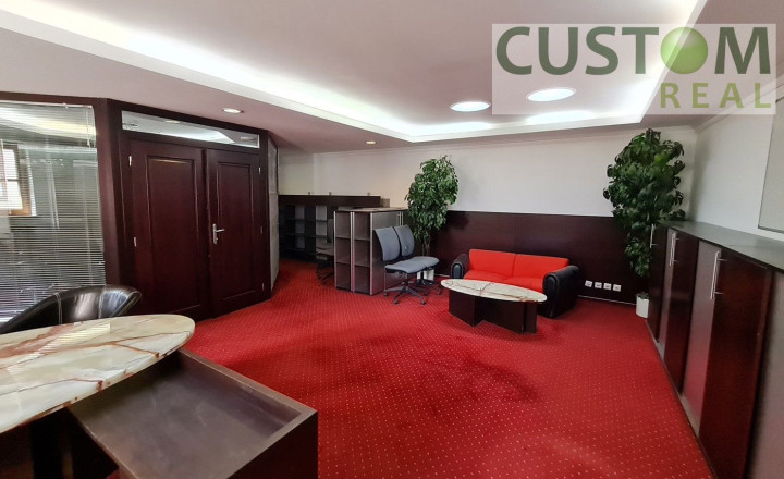 Na prenájom luxusné kancelárske priestory - centrum - fotografia 6