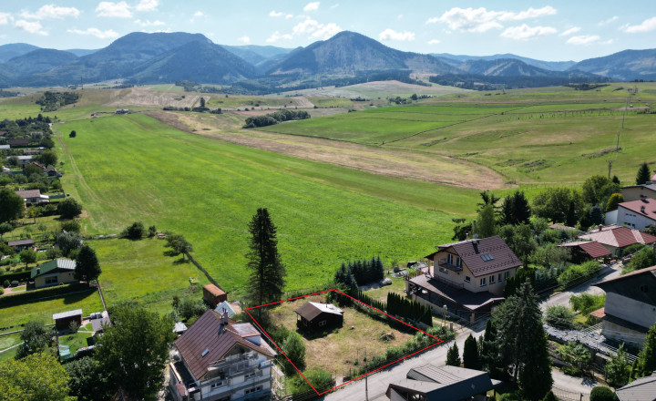 Predáme pozemok v Rajeckých Tepliciach o výmere 778 m2 - fotografia 1