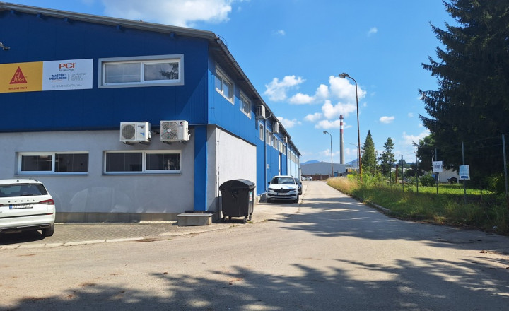 Predáme halu v Žiline o výmere 2466 m2,  s pozemkom 3572 m2 - fotografia 8