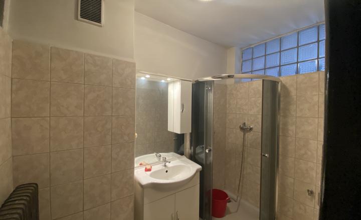 Veľký mestský 2 a pol izbový byt v centre - REZERVOVANÉ - fotografia 6