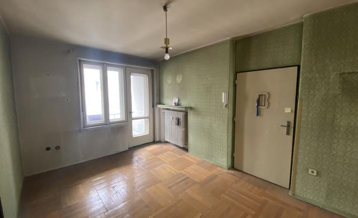 Veľký mestský 2 a pol izbový byt v centre - REZERVOVANÉ - fotografia 5