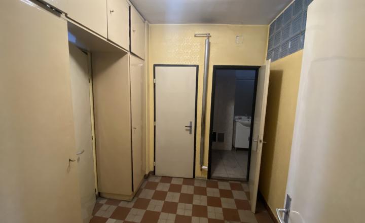Veľký mestský 2 a pol izbový byt v centre - REZERVOVANÉ - fotografia 7