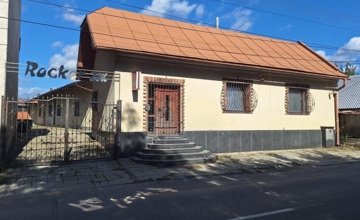 Predáme prevádzku na podnikanie vo Varíne - fotografia 3