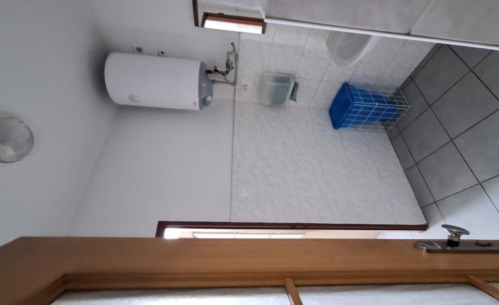 Prenajmeme halu na Košickej ulici v Žiline o výmere 400 m2 - fotografia 5