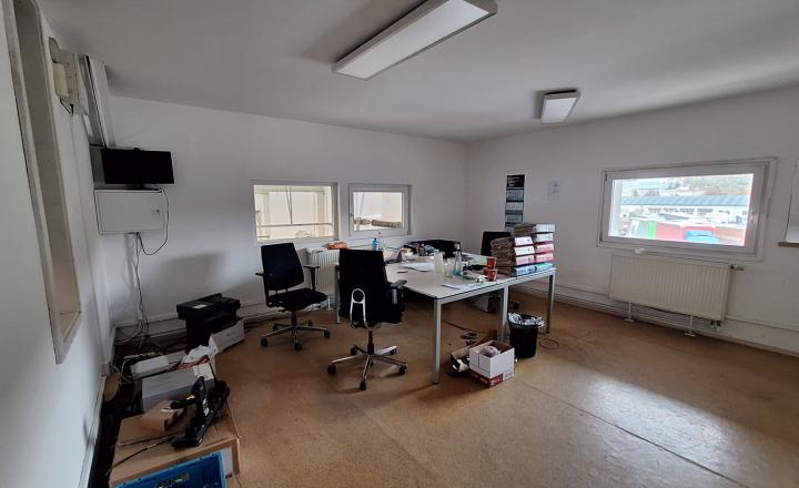 Prenajmeme halu na Košickej ulici v Žiline o výmere 400 m2 - fotografia 15