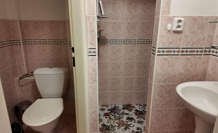 Kancelársky priestor s parkovaním v centre mesta Výborná cena! - fotografia 8
