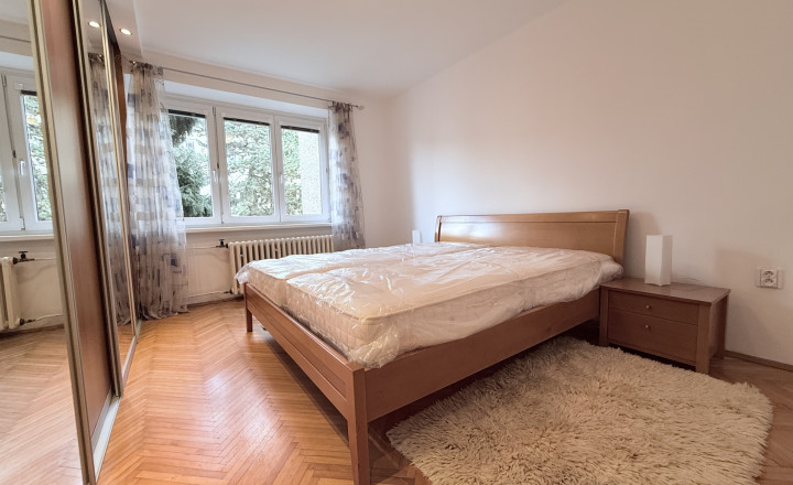 REZERVOVANÉ 🏡 2i tehlový byt priamo na Bulvári – TOP lokalita Žilina - fotografia 8