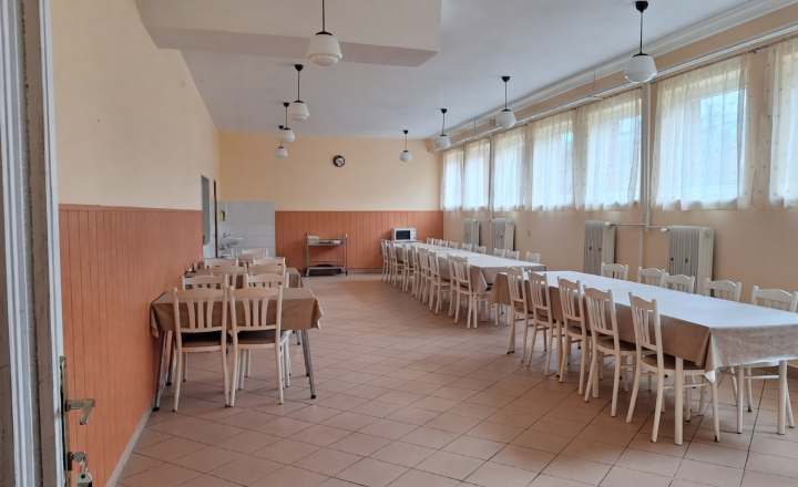 Prenajmeme kancelárie od 15 m2 v Oščadnici - fotografia 1