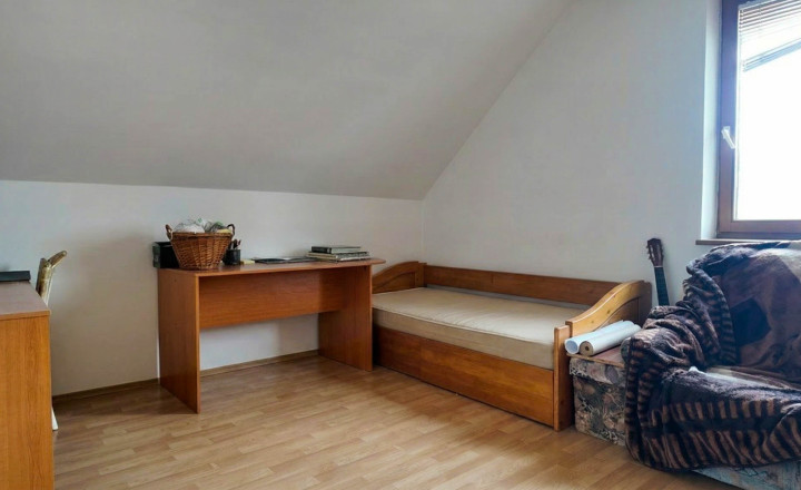 Klasický rodinný dom v mestskej časti Mojšová Lúčka ZNÍŽENÁ CENA! - fotografia 11